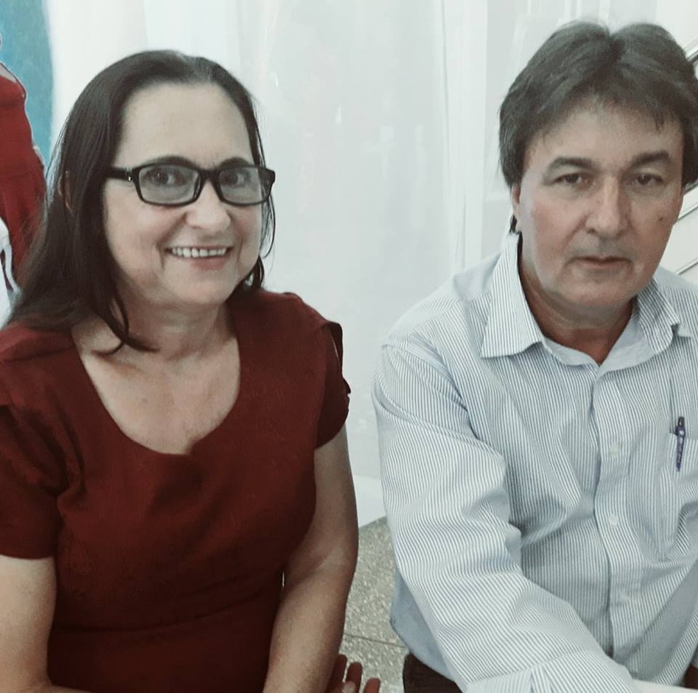 Dirce Bianchin de Ávila, de 56 anos, e o marido, João Batista de Ávila, de 60 anos, — Foto: Facebook/Reprodução