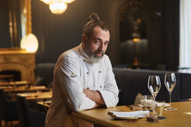 O Amar, no hotel Palace, em Barcelona, é o mais novo  restaurante do chef  Rafa Zafra (Foto: Divulgação)