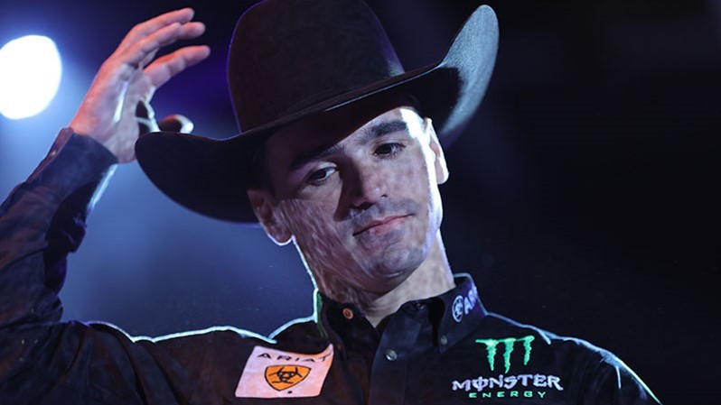 JOSÉ VITOR LEME BI-CAMPEÃO MUNDIAL DA PBR 2021! CONFIRA A ENTREVISTA E AS  MONTARIAS DA FINAL - VEGAS 