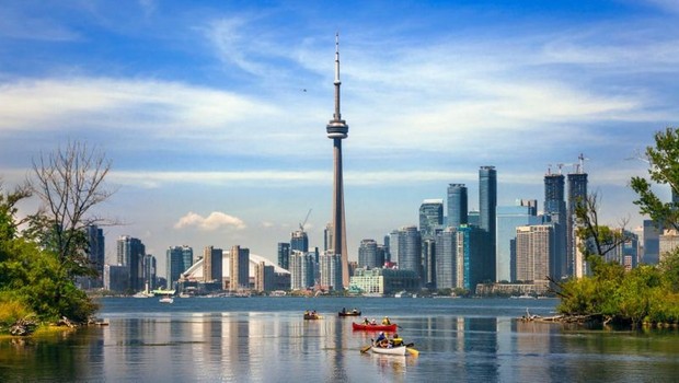 Toronto está bem classificada na lista devido à sua cultura inclusiva e segurança ambiental (Foto: Istvan Kadar Photography/Getty Images via BBC News)