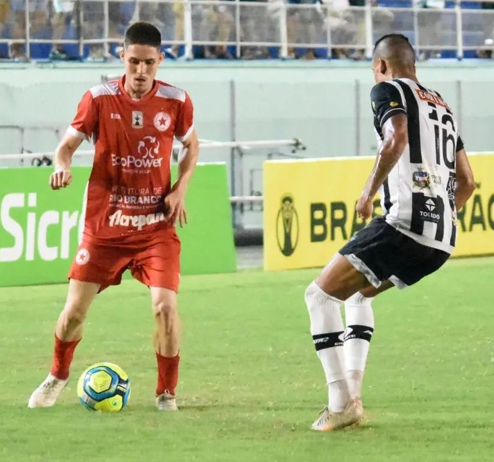 Isaías foi um dos destaques do Rio Branco-AC na campanha da Série D 2022 — Foto: Arquivo pessoal/Manoel Façanha