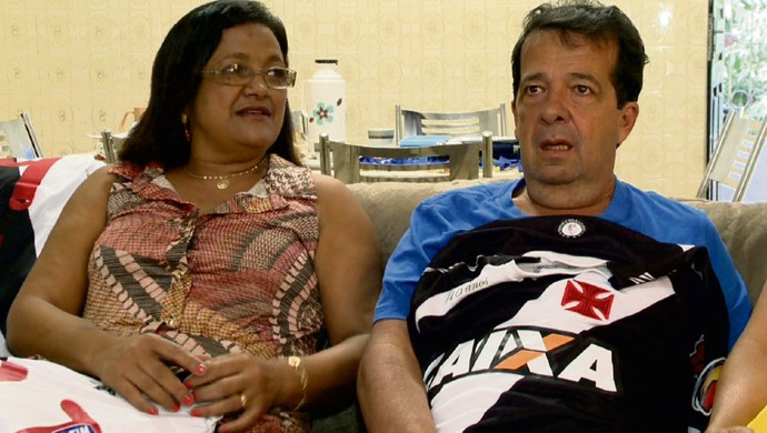 Pais de Luan, zagueiro do Vasco (Foto: Reprodução/TV Gazeta)