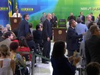 Deputado grita 'vergonha' durante  cerimônia de posse de Lula