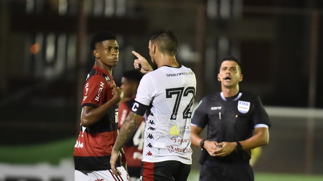 Discussão em Flamengo x Portuguesa