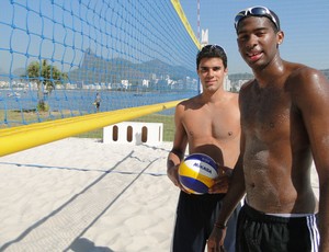 Evandro e Vitor Felipe volei de praia (Foto: Helena Rebello/Globoesporte.com)