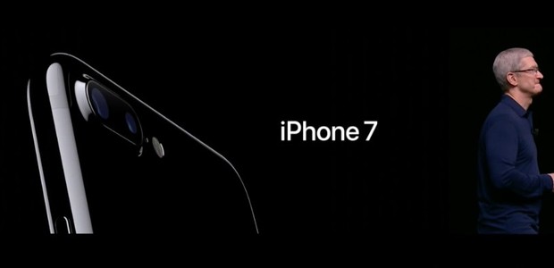 Tim Cook anuncia o iPhone 7 em evento da Apple nos Estados Unidos (Foto: reprodução)