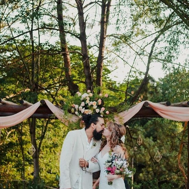 Fotos do casamento de Pierre Bittencourt com Brenda Mistral (Foto: Reprodução/Instagram)