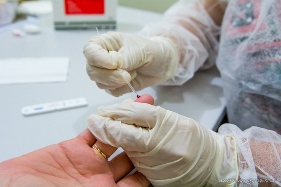 Imagem ilustrativa mostra coleta para o teste rápido do coronavírus — Foto: Prefeitura de Boa Vista/Divulgação/Arquivo