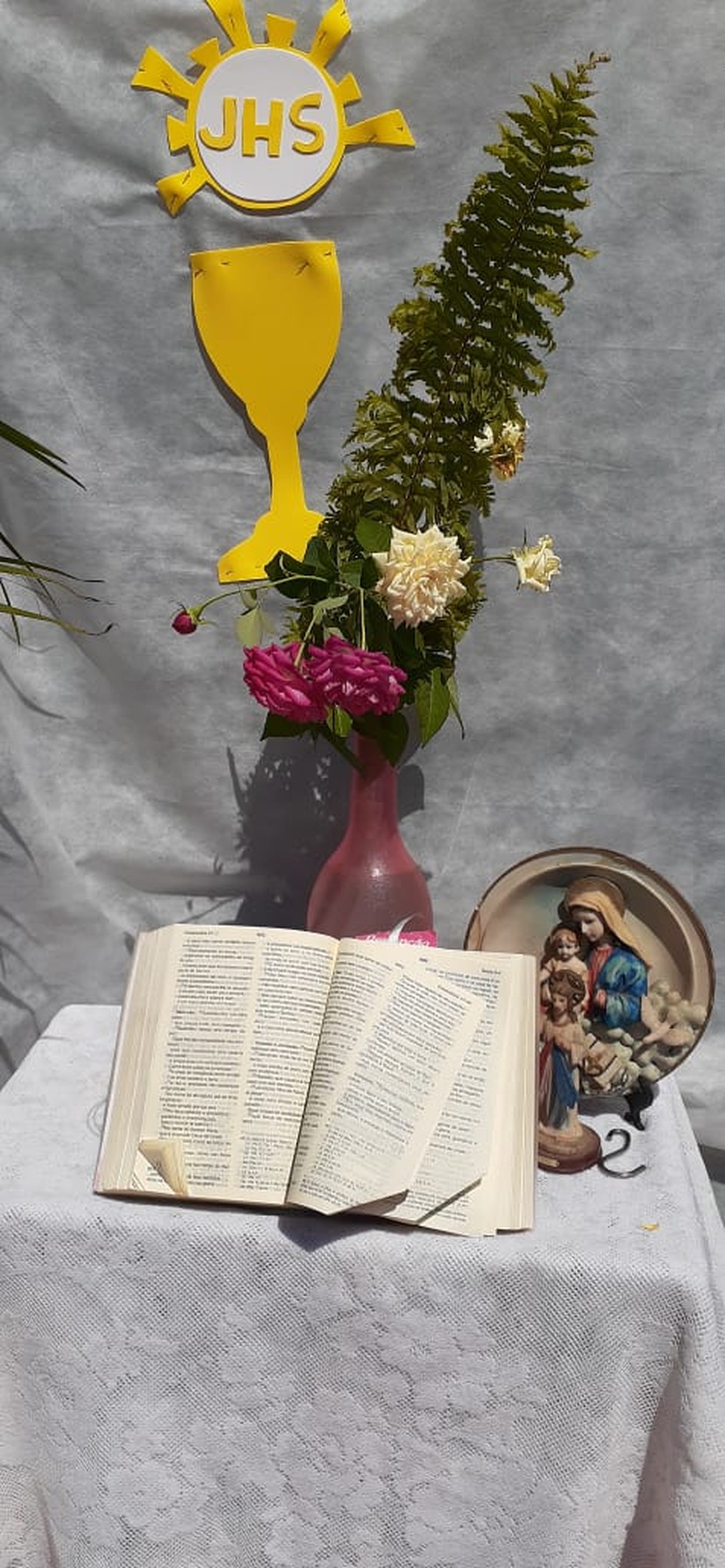 Elezenir Oliveira conta que foi criada na igreja e sempre celebrou a data — Foto: Arquivo pessoal