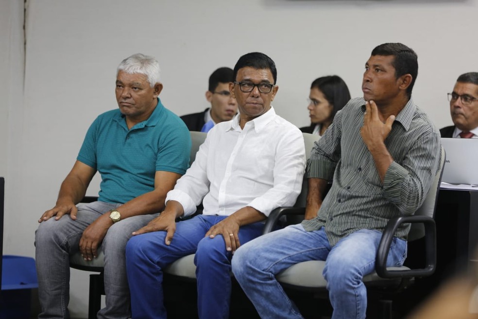 João Olegário (à esq.), José Francisco da Silva (meio), Francisco Silva (à dir.) — Foto: Caio Loureiro/TJ