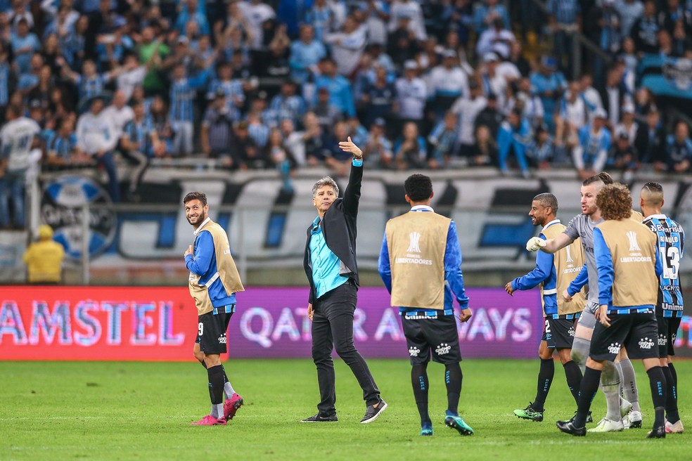 Renato Gaúcho chega para apagar o incêndio: O Grêmio não me chama. O Grêmio me convoca!