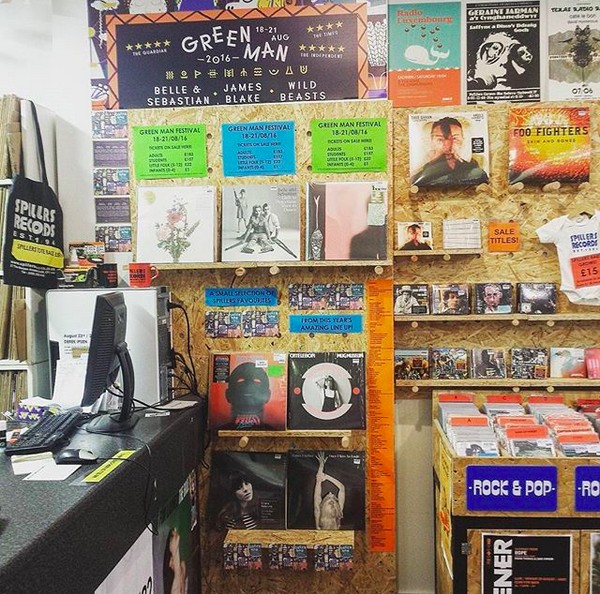 A loja de discos mais antiga do mundo, Spillers Records, fundada em 1894, na cidade de Cardiff, no País de Gales (Foto: Instagram)