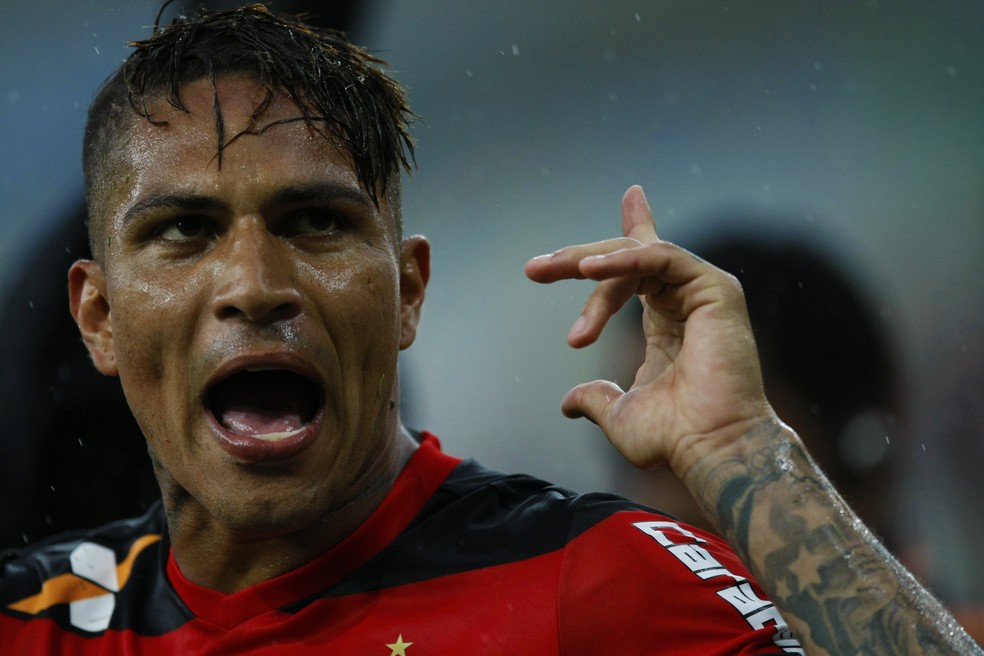 Guerrero é esperança de gols do Flamengo contra a Católica e será titular (Foto: André Durão)