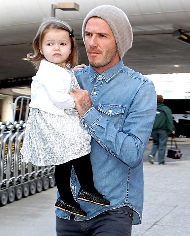 Beckham com a filha Harper Boleirama (Foto: Reprodução)