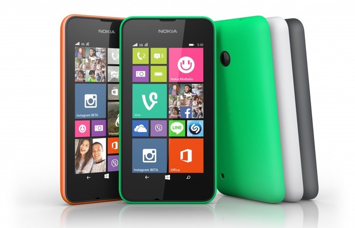 Lumia 530 tem tela de 4 polegadas e resolução de 245 ppi (Foto: Divulgação/Microsoft)