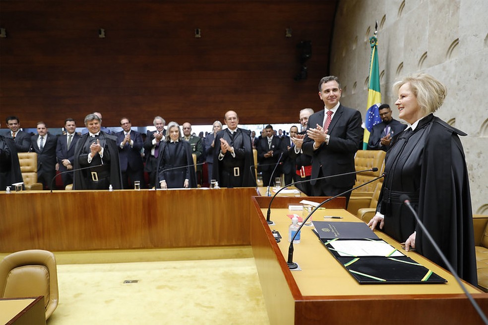 Rosa Weber durante cerimônia de posse como presidente do Supremo Tribunal Federal nesta segunda-feira (12).  — Foto: Divulgação/STF