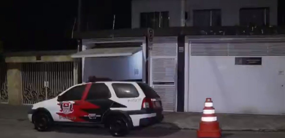 Assassinato de Ester em briga por vaga de garagem aconteceu na noite de domingo (11), em Santo André, no ABC Paulista — Foto: TV Globo/Reprodução