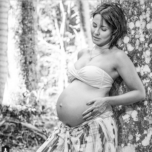 Juliana Knust nas últimas semanas de gravidez (Foto: Reprodução/ Instagram)