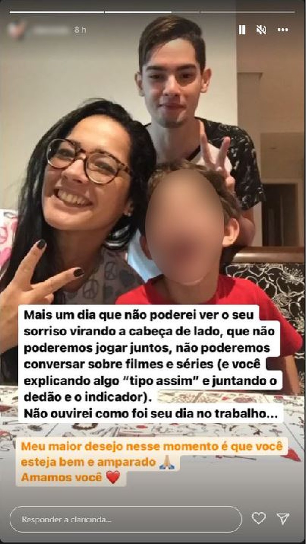 Clarice Silva, mãe de Renan, usou sua rede social para escrever sobre o filho assassinado durante um assalto em São Paulo — Foto: Reprodução/Arquivo pessoal