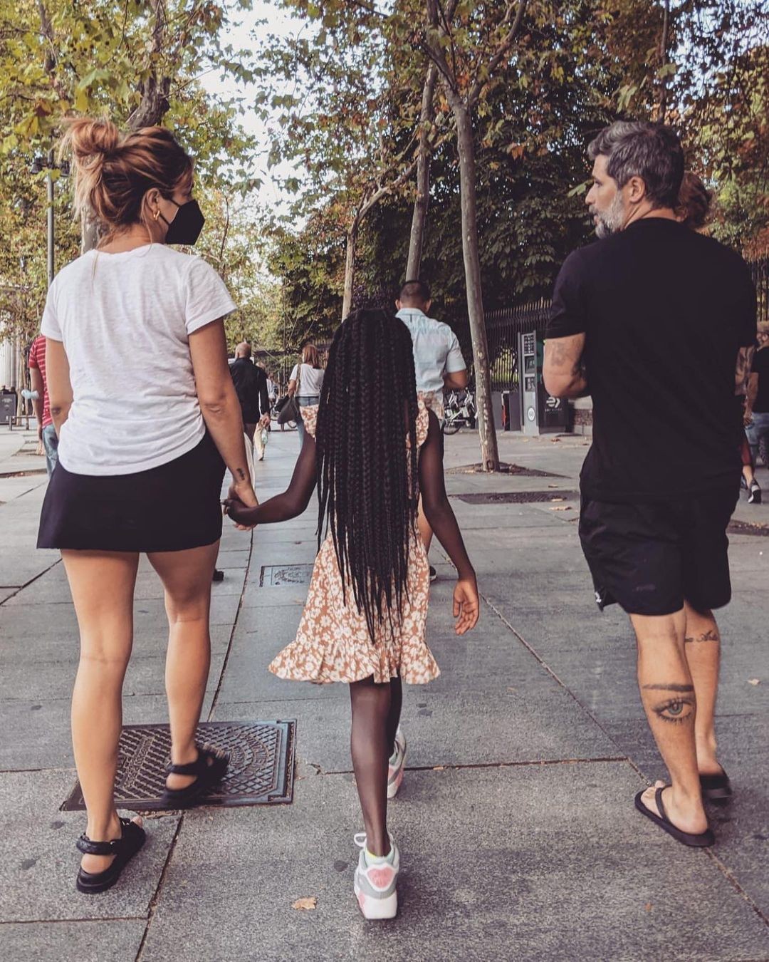 Giovanna Ewbank se despede da Espanha com álbum de fotos em família (Foto: Reprodução / Instagram)