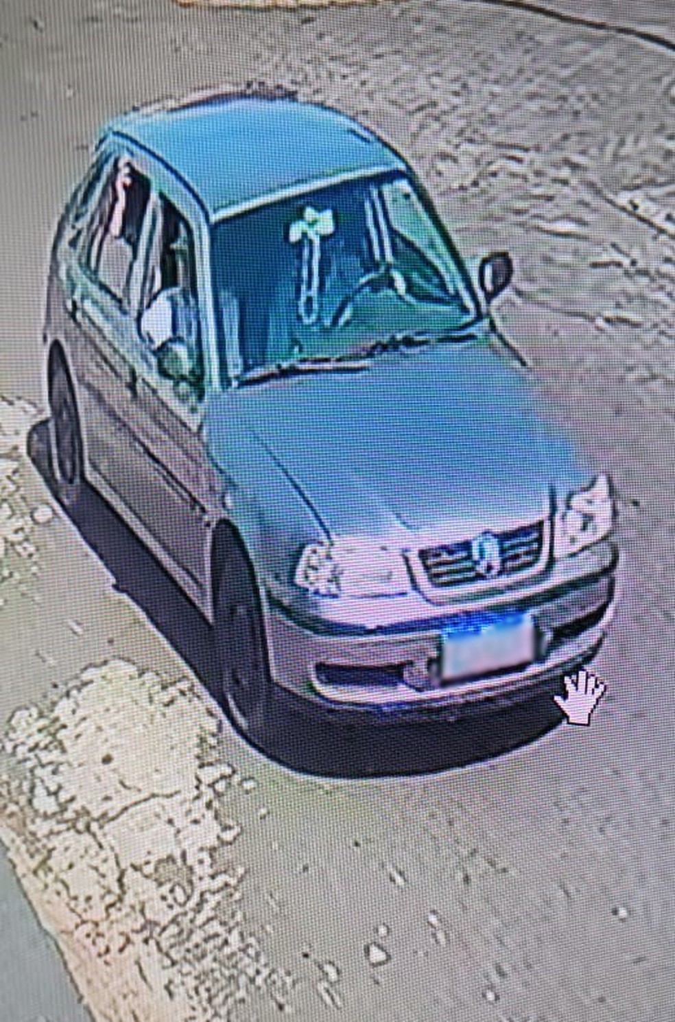 Equipe recebeu imagens relacionadas ao crime e reconheceu os suspeitos — Foto: Polícia Militar