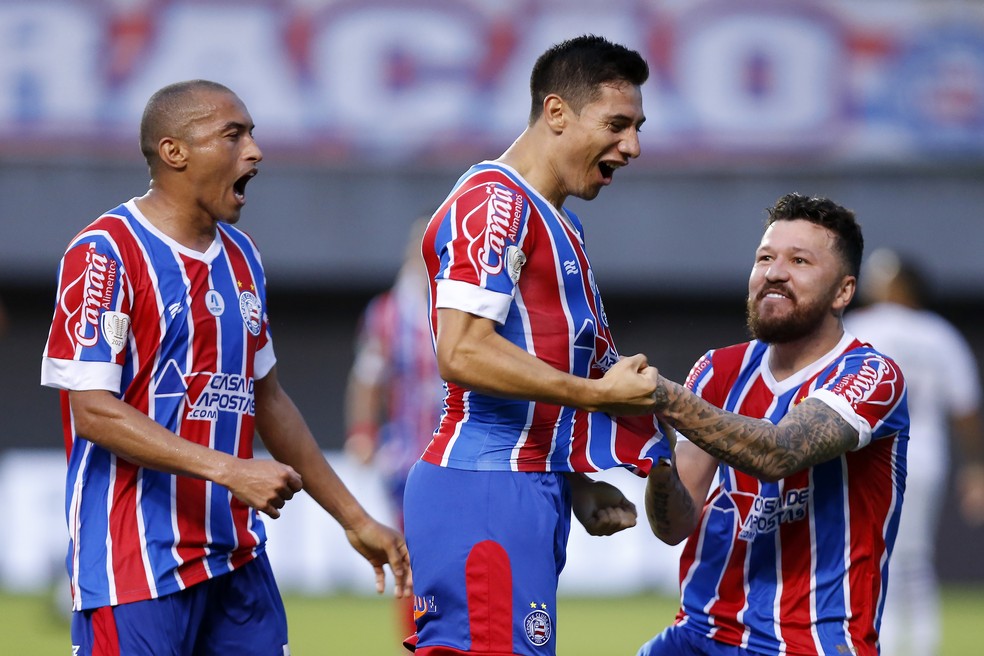 Oscar Ruiz comemora primeiro gol pelo Bahia  — Foto: Felipe Oliveira/Divulgação/E.C. Bahia