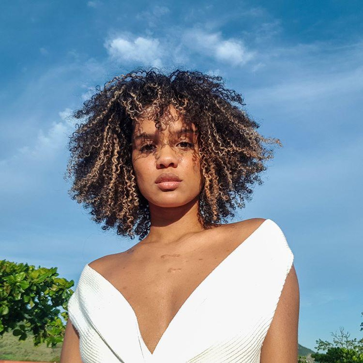 Heslaine Vieira comenta alegria com o