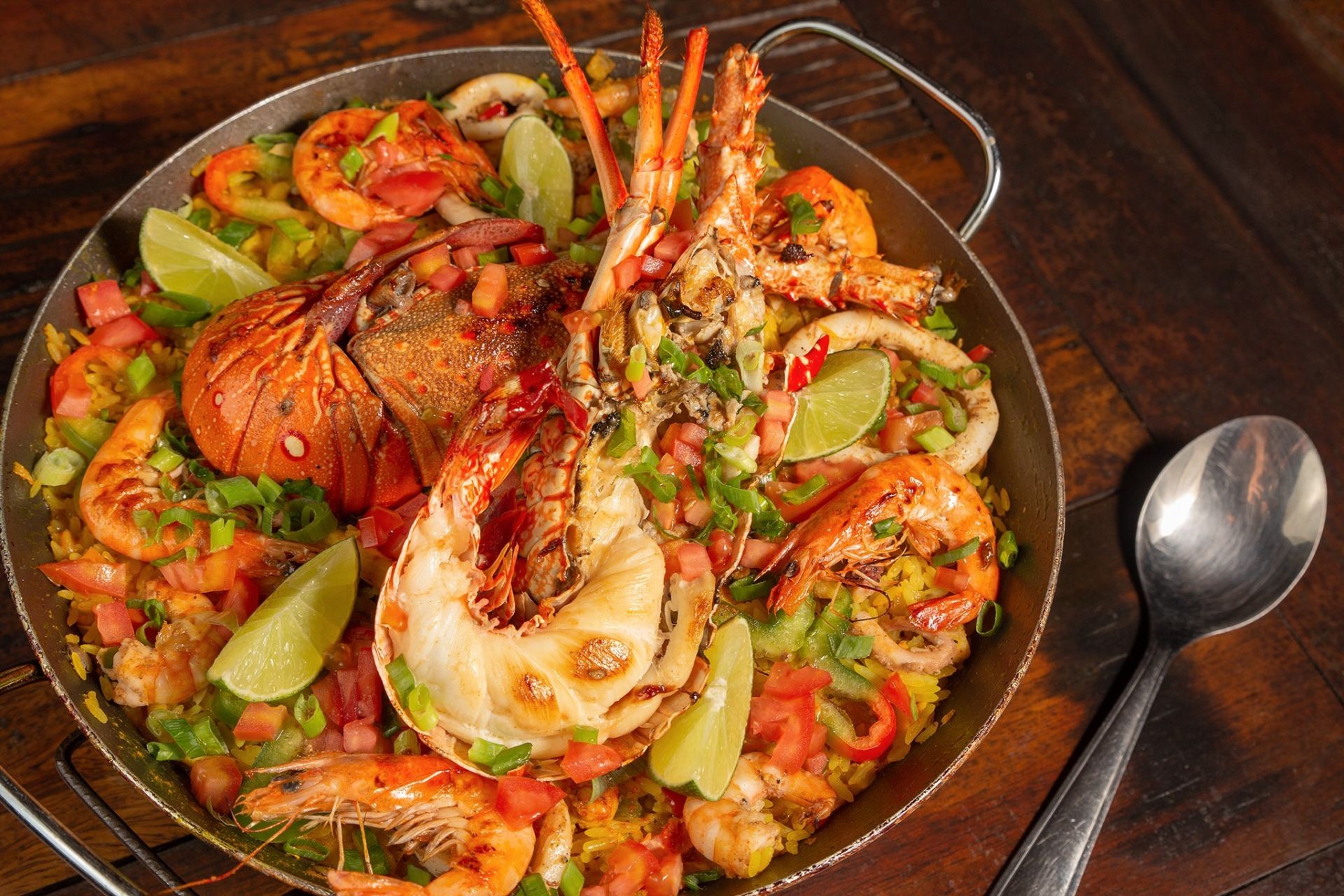 Búzios ao sabor do mar | Luciana Fróes - O Globo