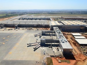 Obras do novo terminal de Viracopos em maio de 2014 (Foto: Aeroportos Brasil Viracopos)