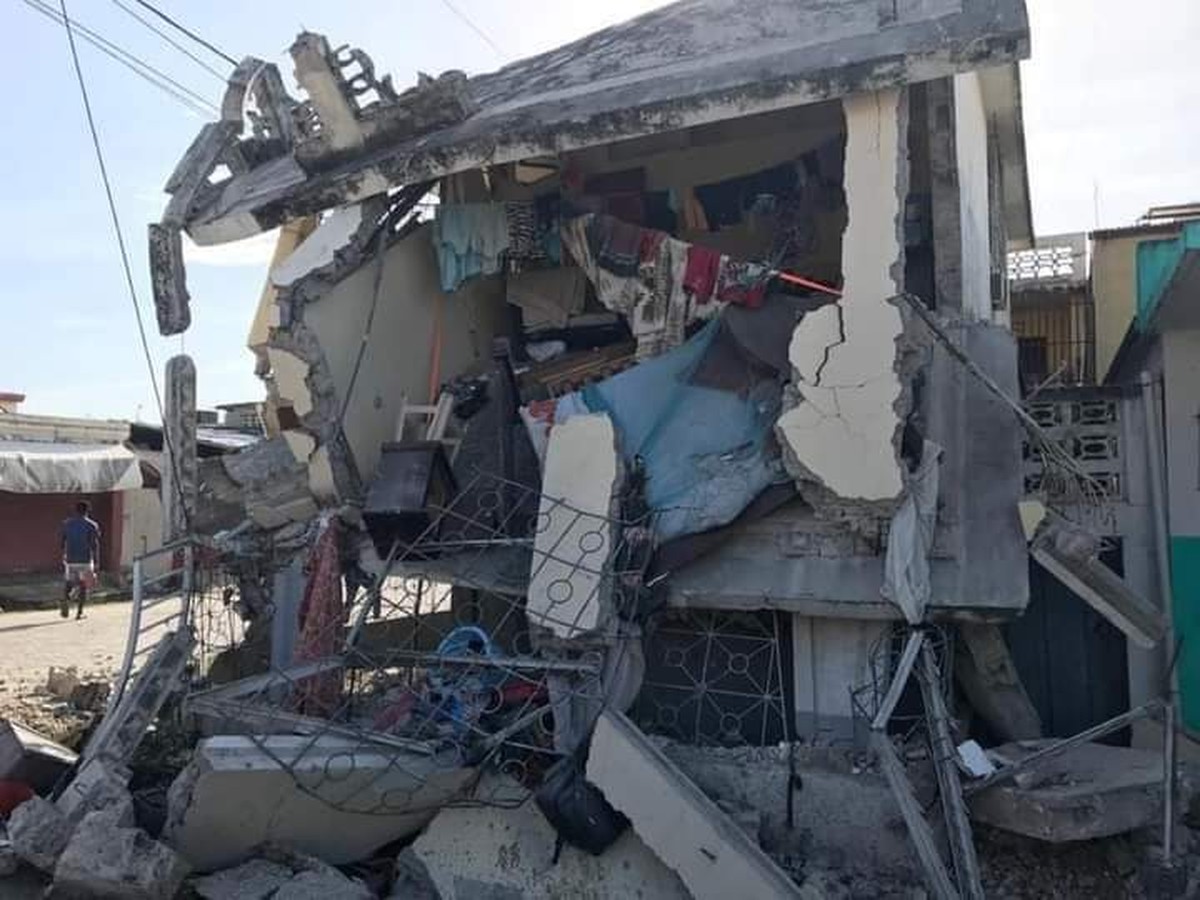 A Haitian woman in Brazil reported in desperation that she was unable to call her brother after the earthquake: “She lost her cell phone while running” |  Sorocaba and Jundiai