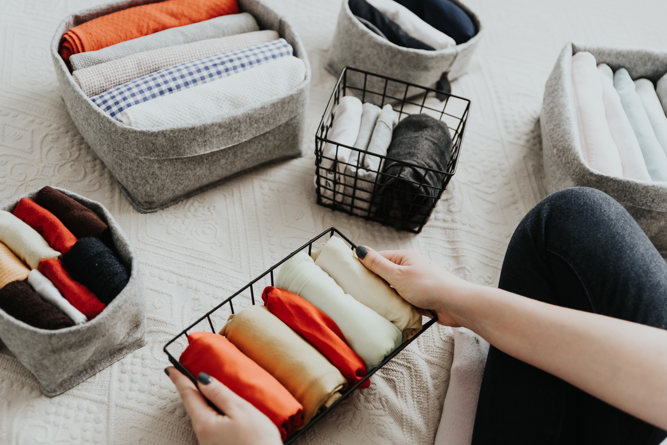 Como dobrar roupas sem amassar? (Foto: Getty Images)
