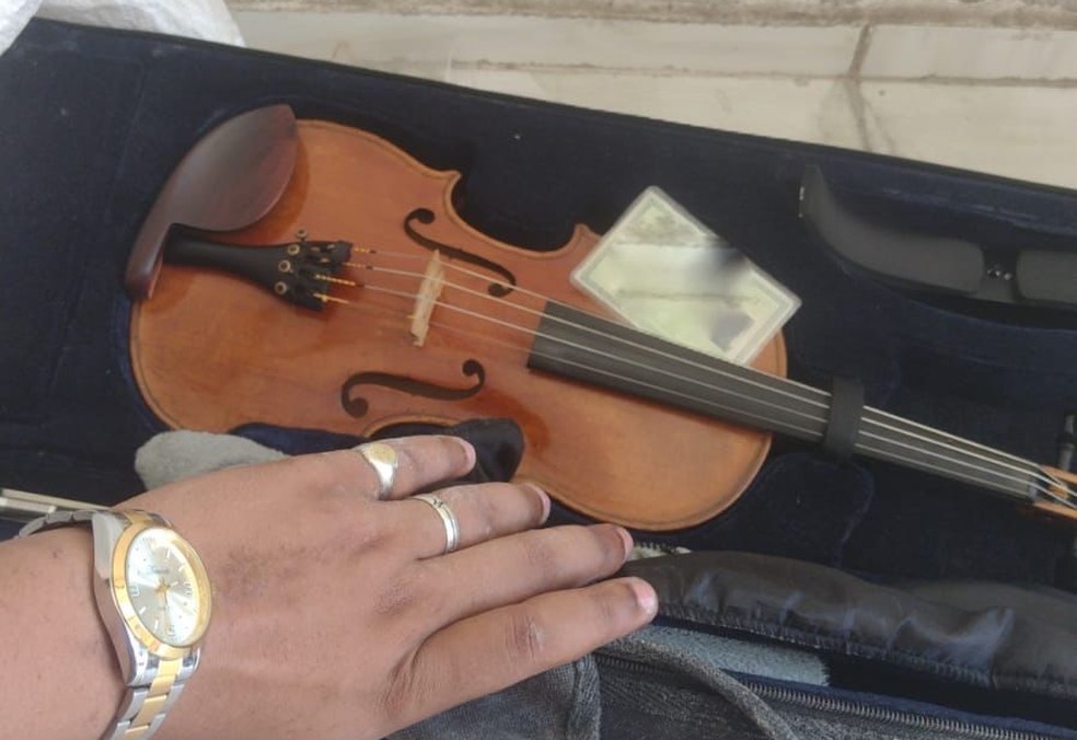 Violino de spalla da Neojiba que foi recuperado em Salvador, na Bahia — Foto: Divulgação