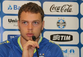 Lucas Coelho tem boa média como titular e quer herdar fase de Barcos