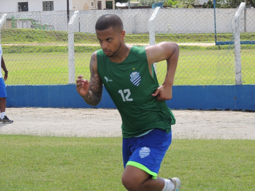 Lucas Surcin ficou dois meses e sete dias no CSA (Foto: Eduardo Vieira/AscomCSA)
