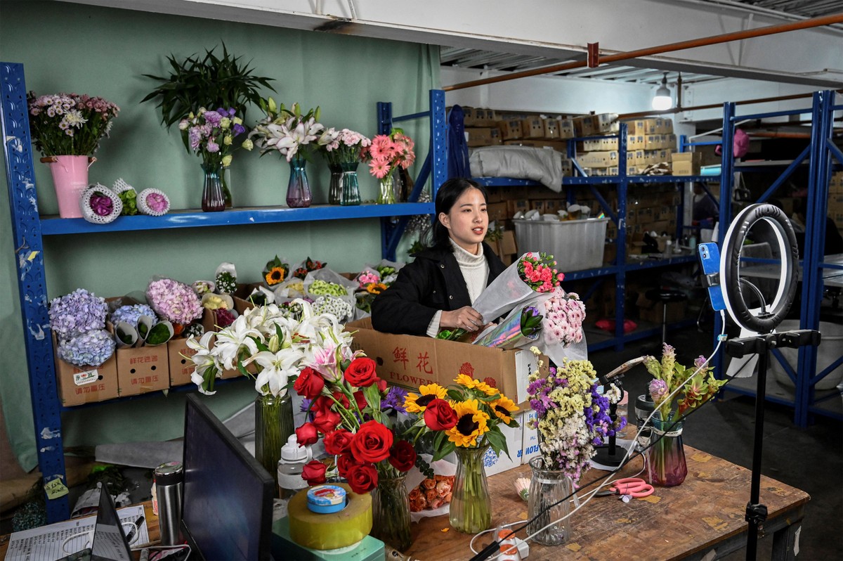 Maior mercado asiático de flores transforma 'influencers' em estrelas
