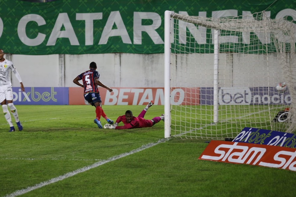 Rezende marcou um gol pelo Bahia em 2022. Foi contra o Brusque, na Série B — Foto: Bruno Queiroz/ EC Bahia