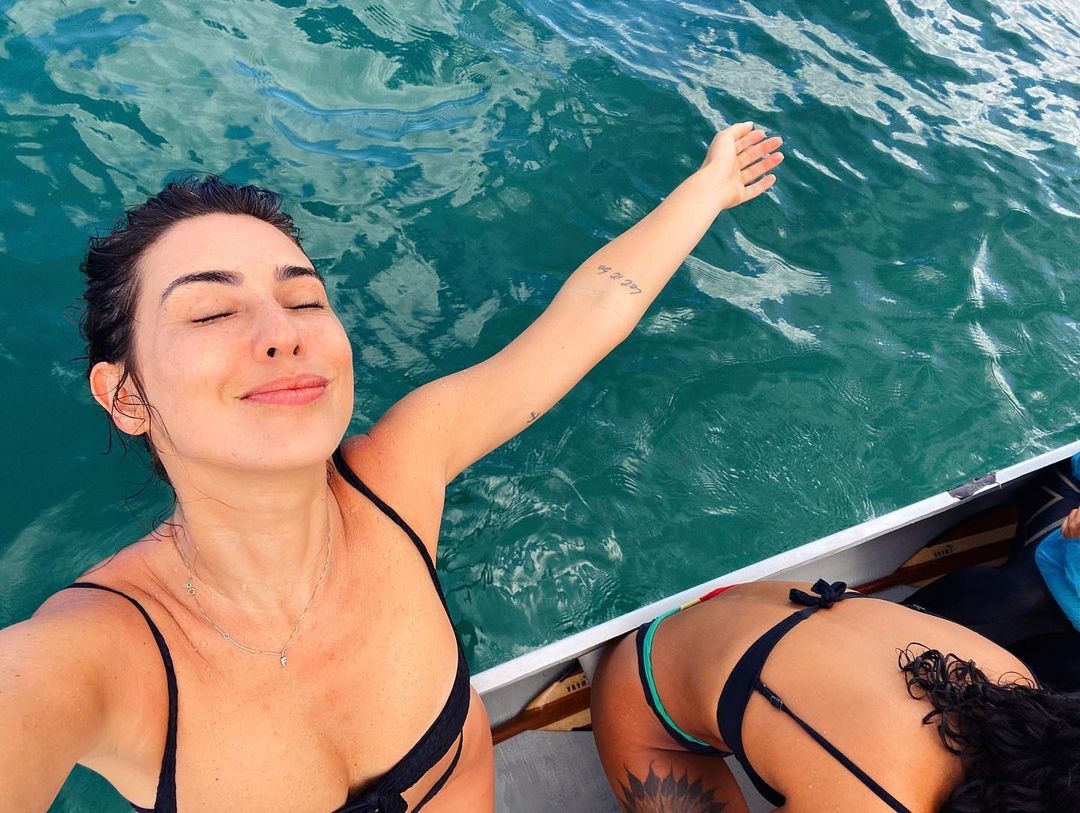 Fernanda Paes Leme curte dia no litoral e se empolga: ‘Queria que fosse pra sempre’ (Foto: Reprodução/Instagram)