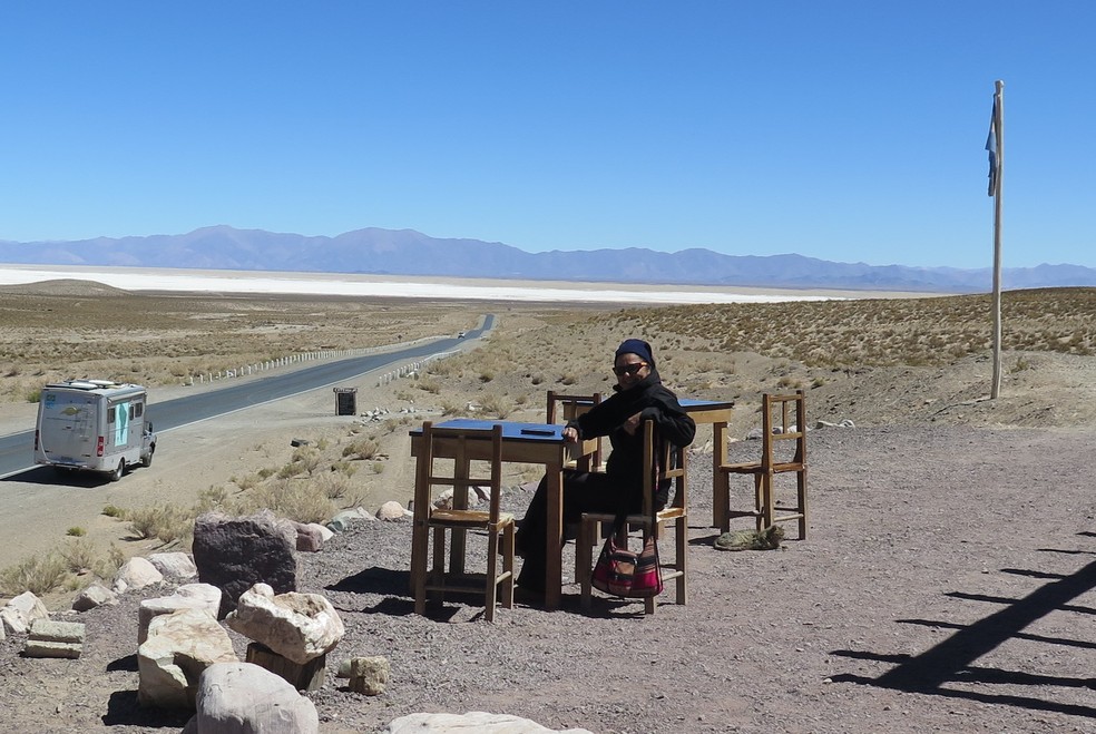 Num “restaurante” à beira da estrada, na Cordilheira dos Andes, no Chile — Foto: Acervo pessoal