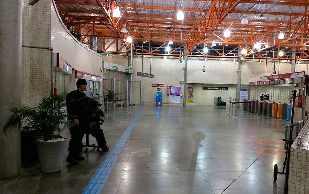 Estação foi evacuada após objeto ser enecontrado no local (Foto: SSP/ Divulgação)