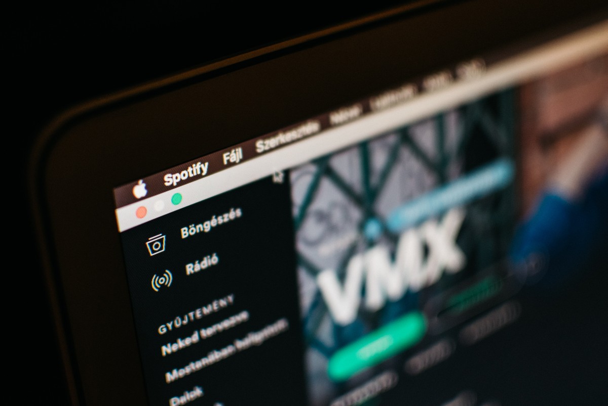 Como transferir playlists do Spotify para o Deezer pelo celular