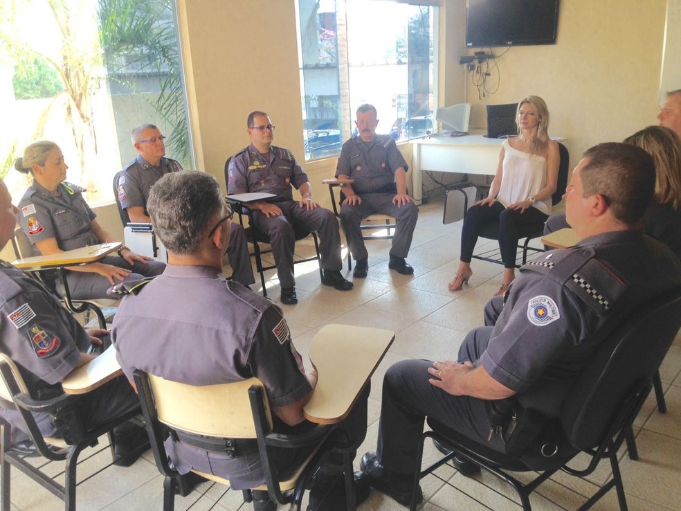 M&eacute;dico de Araraquara ministra encontro online sobre benef&iacute;cios do mindfluness para policiais &mdash; Foto: Centro Mente Aberta/Divulga&ccedil;&atilde;o