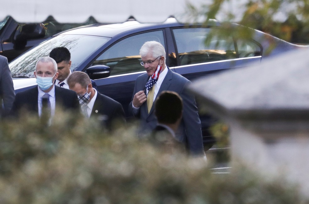 Líderes do Partido Republicano em Michigan chegam à Casa Branca para encontro com Donald Trump nesta sexta-feira (20) — Foto: Leah Millis/Reuters