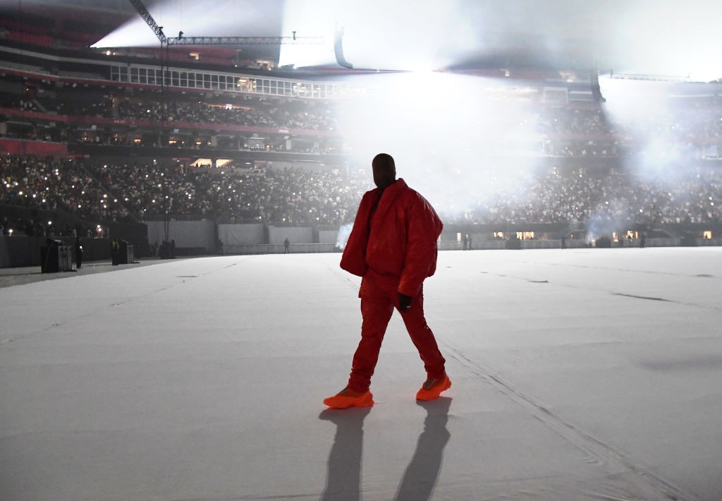 ATLANTA, GEORGIA - JULY 22: Kanye West is seen at ‘DONDA by Kanye West’ listening event at Mercedes-Benz Stadium on July 22, 2021 in Atlanta, Georgia. (Photo by Kevin Mazur/Getty Images for Universal Music Group) (Foto: Getty Images for Universal Music)