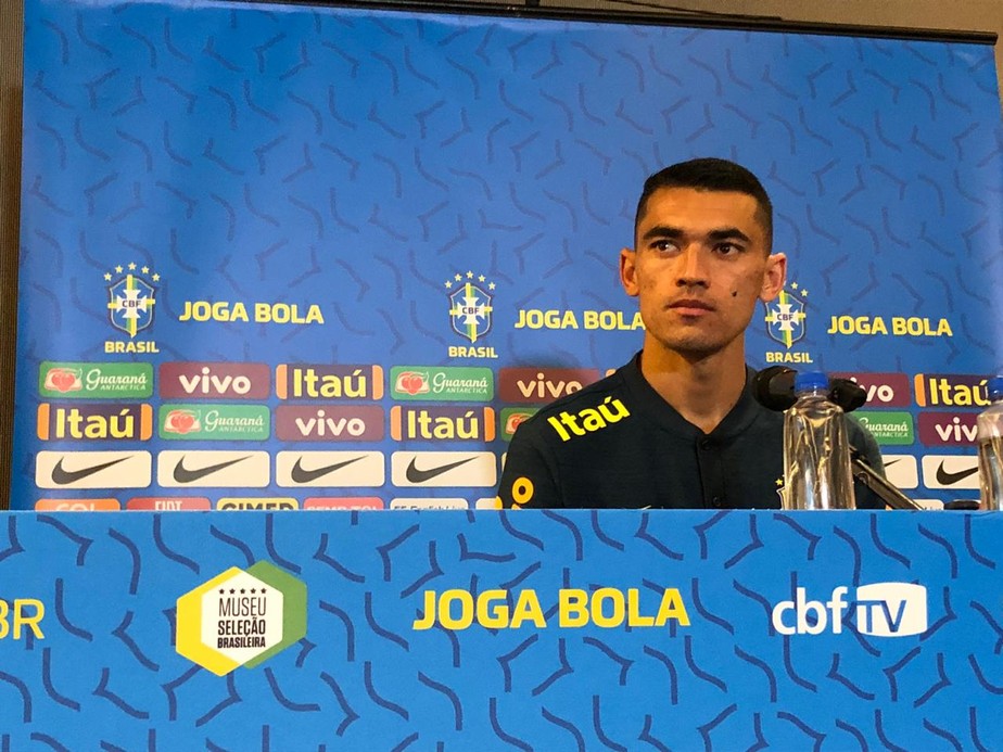 Santos Impressiona No Primeiro Treino Recebe Elogios Mas E Batido Por Neymar Bem Vindo Selecao Brasileira Ge