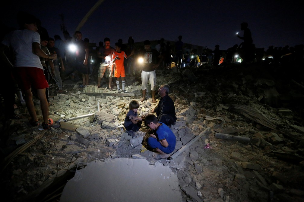 ExplosÃ£o deixou dezenas de feridos em BagdÃ¡  (Foto: Wissm al-Okili/Reuters)