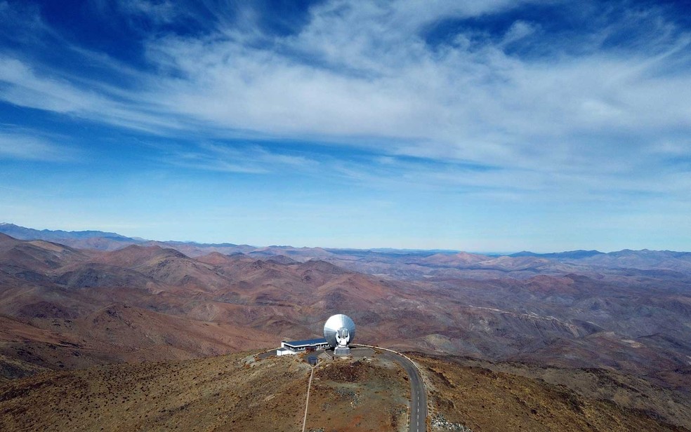 Vista do Observatório de La Silla, em Coquimbo. — Foto: Jorge Vega/Reuters
