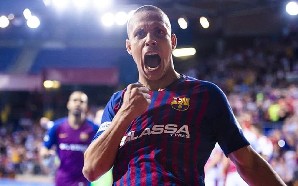 Brasileiro é ídolo no Barcelona — Foto: @ferraofutsal 