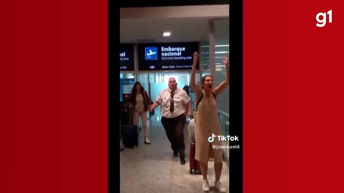 VÍDEO; Policial de aeroporto da Argentina deixa posto de controle para celebrar gol