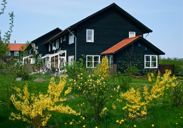 Descubra como é viver em Munksøgård, cohousing sustentável na Dinamarca -  Casa Vogue | Viagem