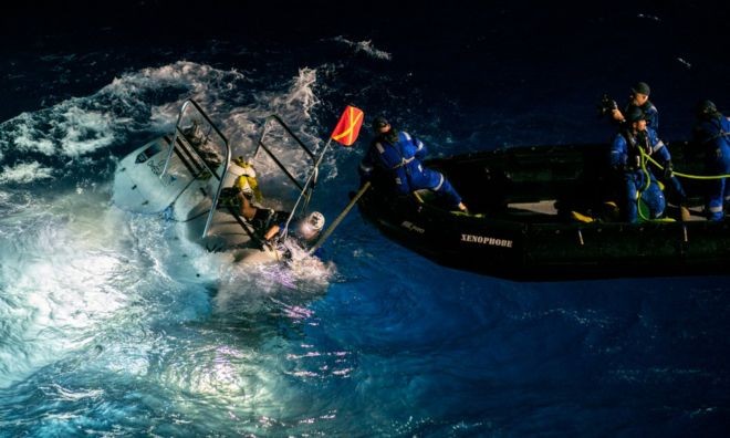 BBC Vitor Vescovo visitou os pontos mais profundos de todos os oceanos em menos de um ano (Foto: TAMARA STUBBS VIA BBC)